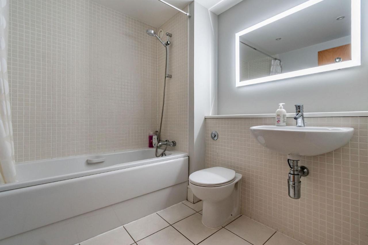 Amazing Apartments - Cables Wynd Near The Shore - Free Parking Edimburgo Esterno foto